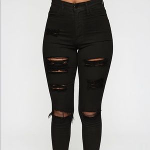 Fashion Nova High rise black Jeans size 9